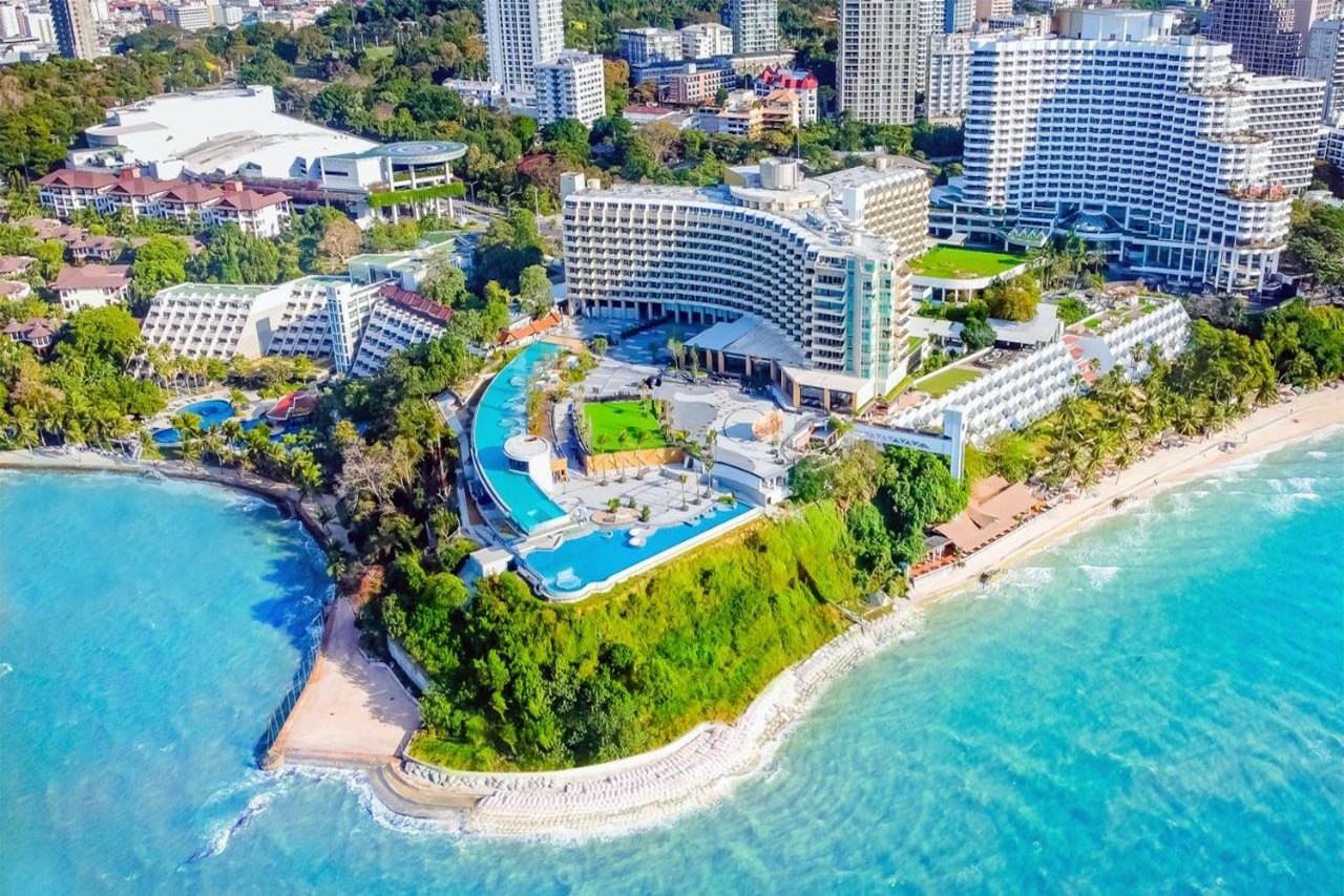 โรงแรม Royal Cliff Beach