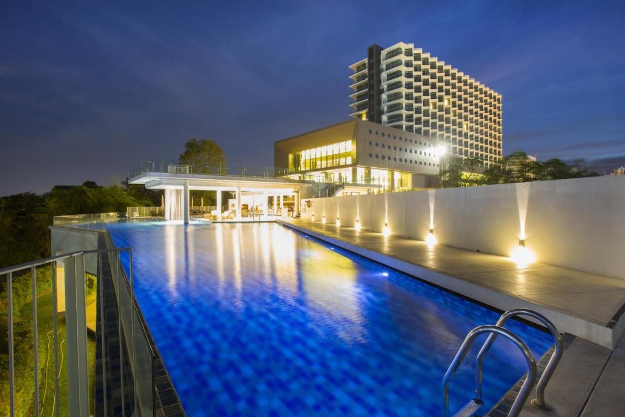 Tsix5 Phenomenal Hotel Pattaya